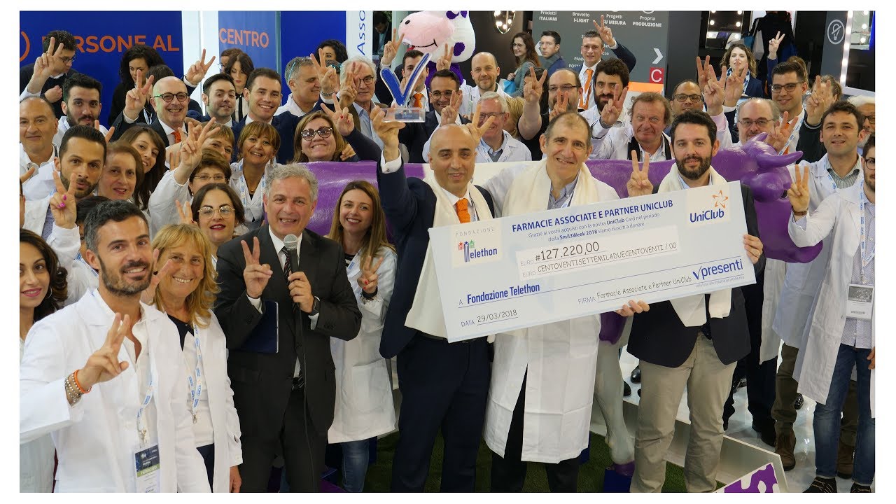 Uniclub e la consegna donazione Telethon| Cosmofarma 2018| Medicinaitalia.tv
